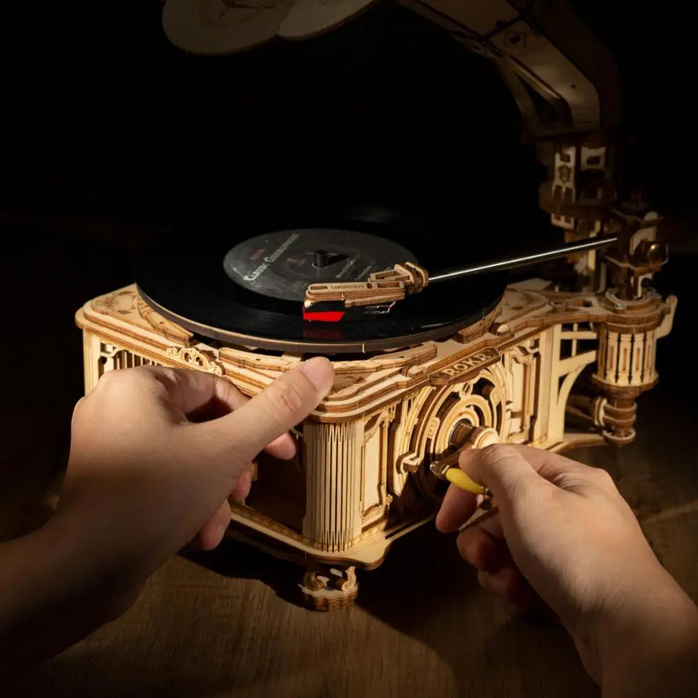 Hand Crank Classic Gramophone with Wooden Model Building Kits